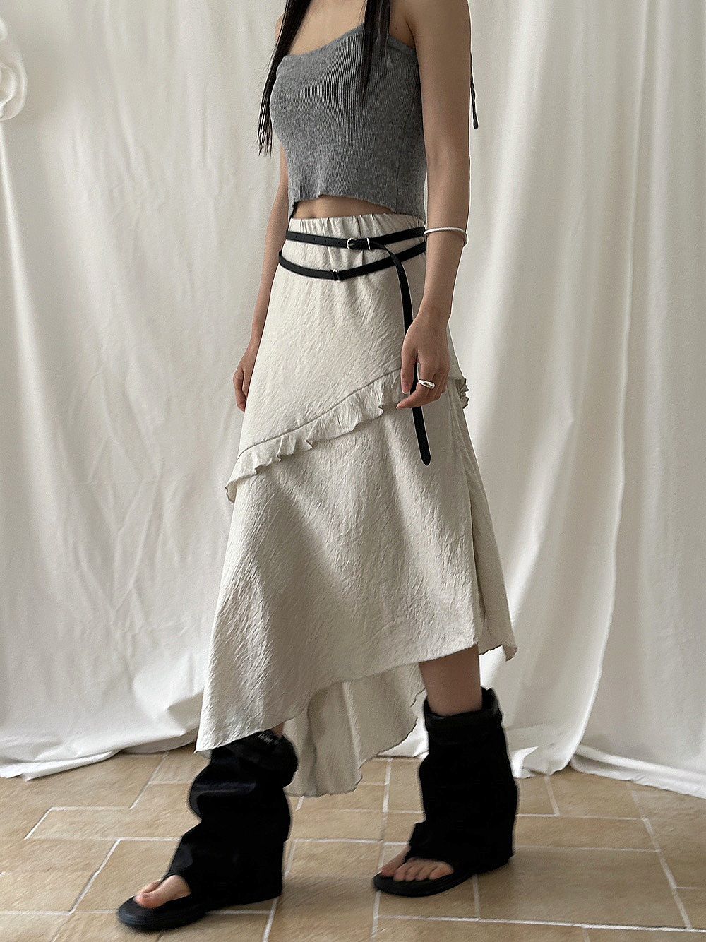 Layered Unbalance Skirt