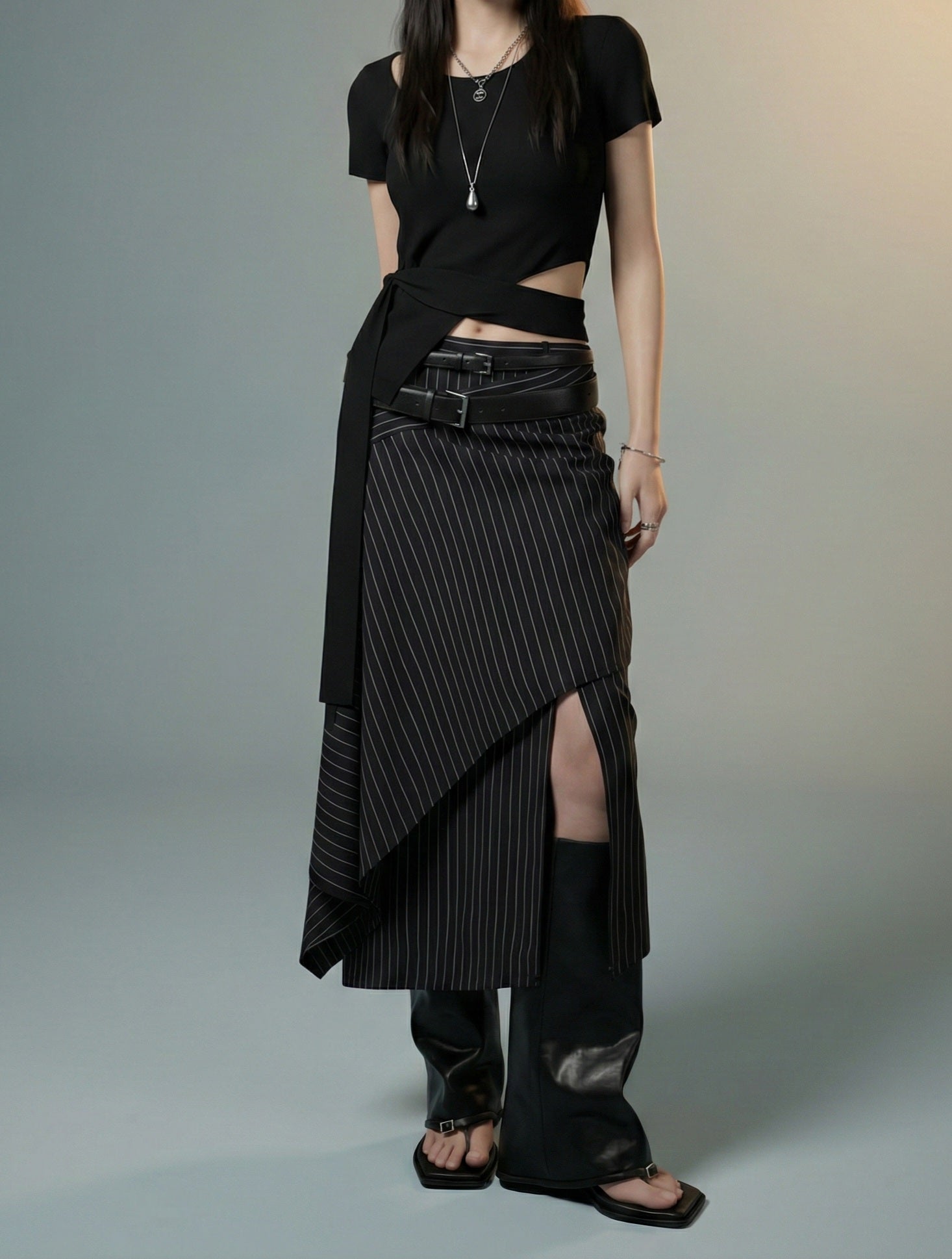 Unbalance Rider Skirt