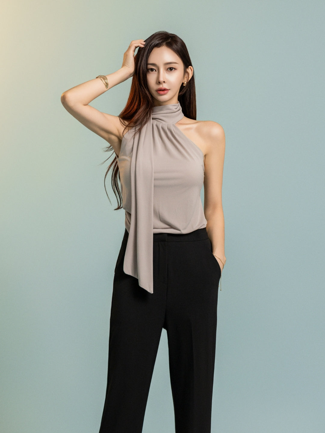 CITY HALTER UNBALANCE TOP