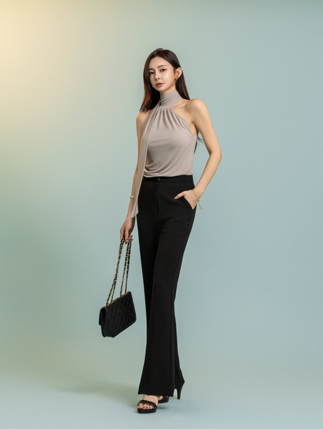 CITY HALTER UNBALANCE TOP