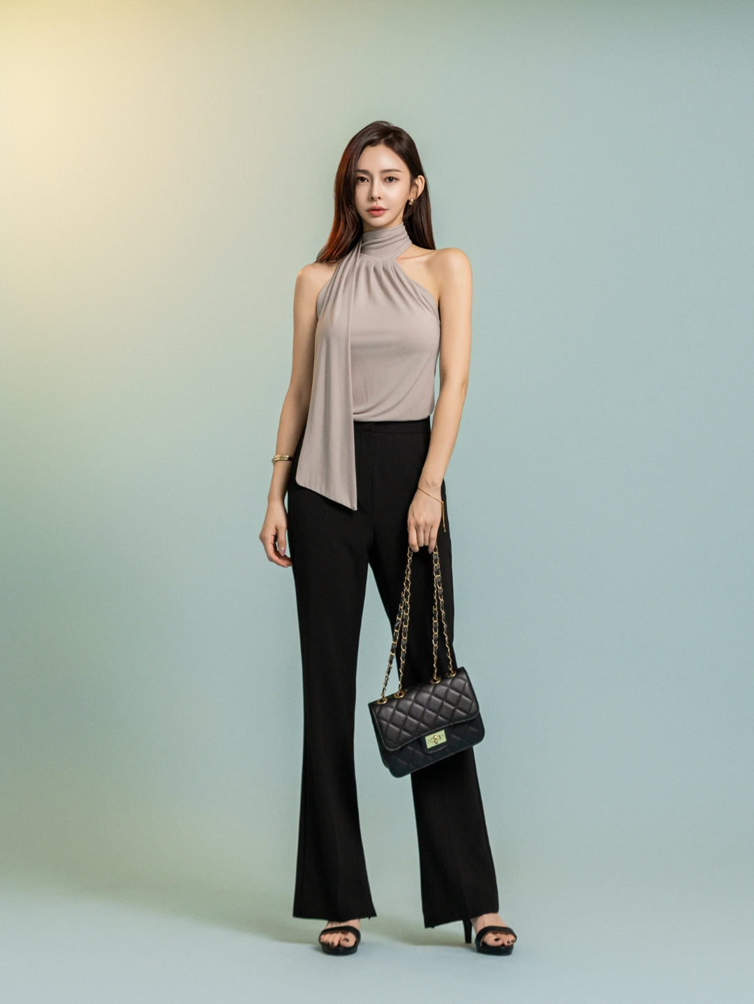 CITY HALTER UNBALANCE TOP