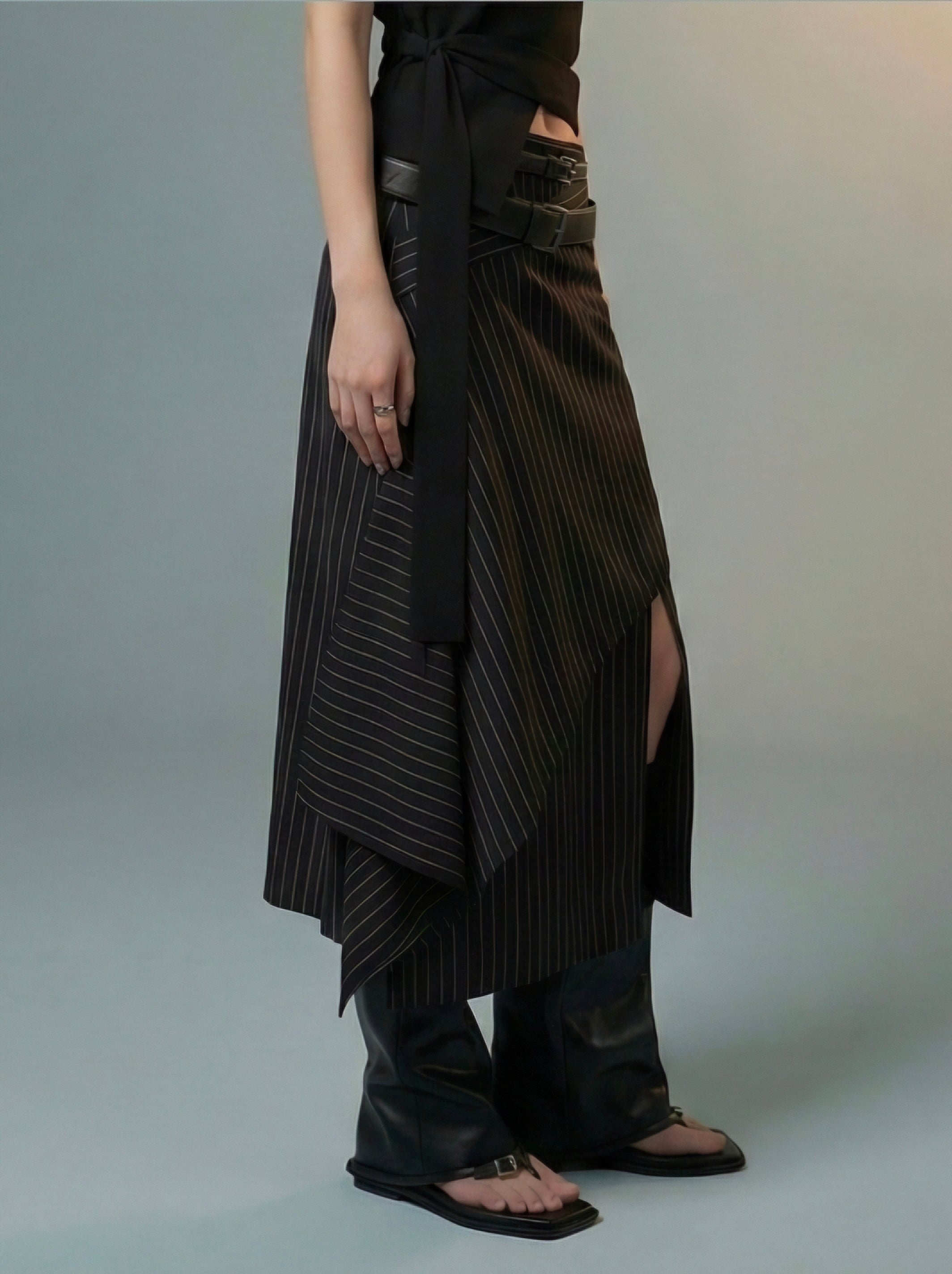 Unbalance Rider Skirt